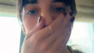 A hotel csapdája: sokkolta a nőt, amikor meglátta ezt a tételt a számlán - Videó