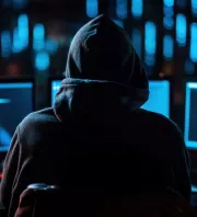 Egy hacker állítja: 1 milliárd Facebook-felhasználó adatát lopta el