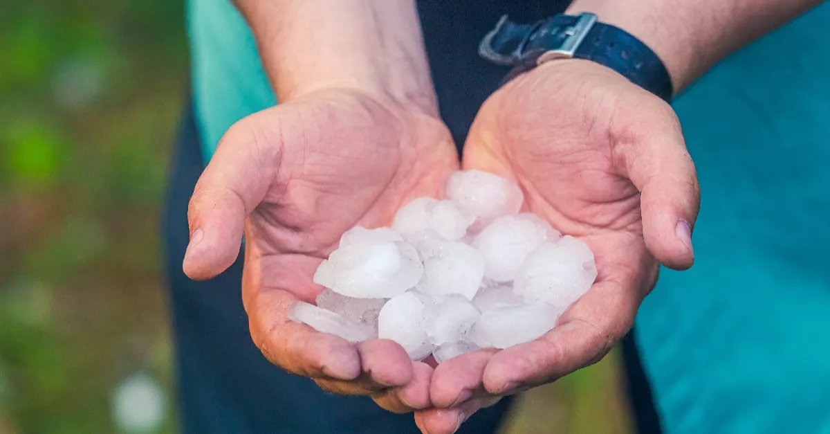 100 km/h-s szél zivatarok és jég: narancssárga riasztást is kiadtak keddre