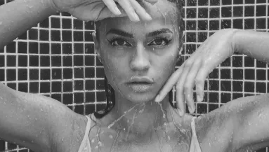 A hotelmedencéből zuhant a mélybe Veronika: a cirkuszvilág gyászolja a 28 éves artistát - Fotók