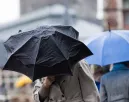 Leszakad az ég: 6 vármegyére frissítették a riasztást - Íme a részletek