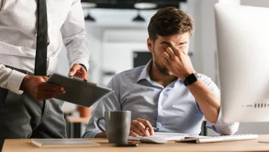 Ez az 5 mondat leplezi le: ki nem állhat téged a főnököd