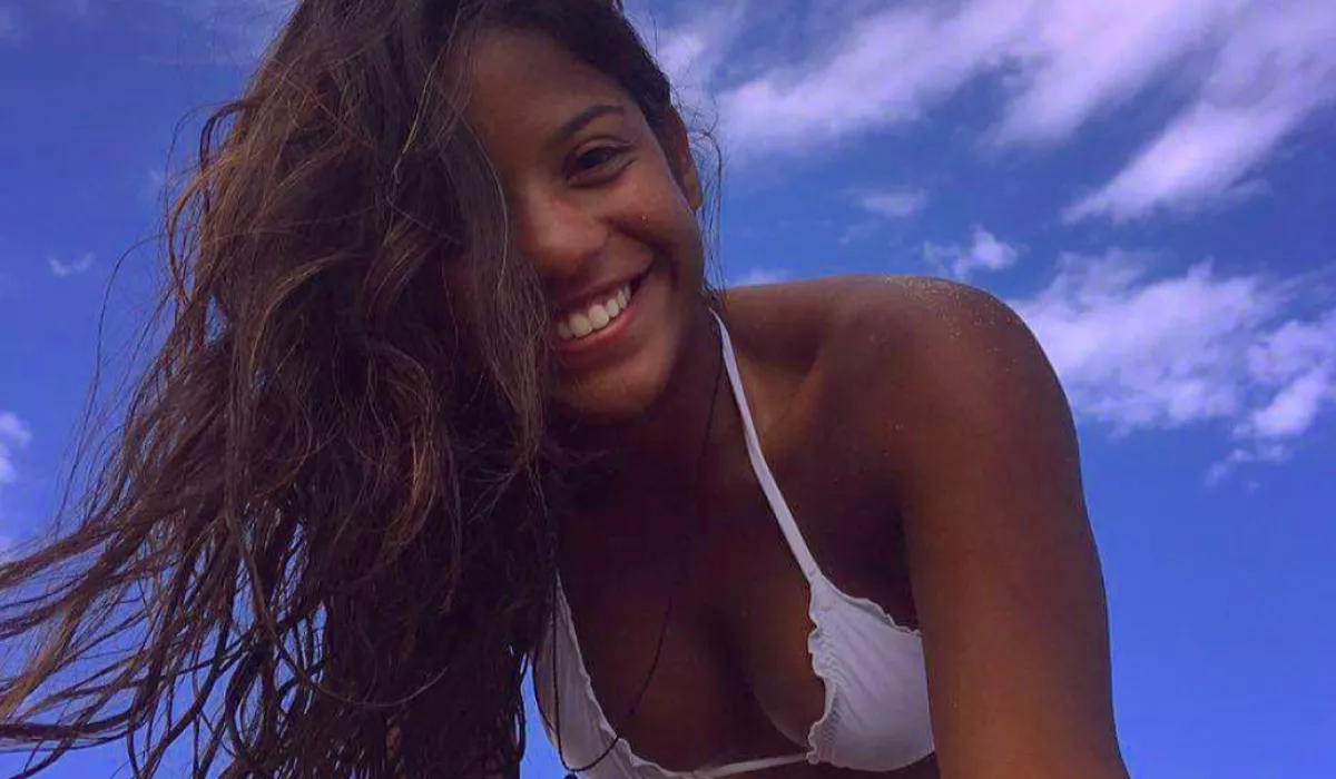 Borzalom! A vulkánba zuhant Juli: halottnak nyilvánították - Fotók