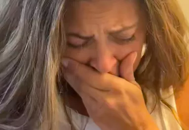 20 éve vesztette el a nő a jegygyűrűjét: amikor kiderült az igazság, azonnal eleredtek a könnyei - Videó