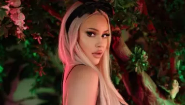 Rejtélyes tragédia: otthonában találták holtan a 28 éves erotikus színésznőt - Fotók