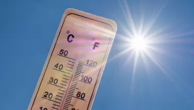Pokoli időjárás miatt adtak ki riasztást - Ez vár ránk mától
