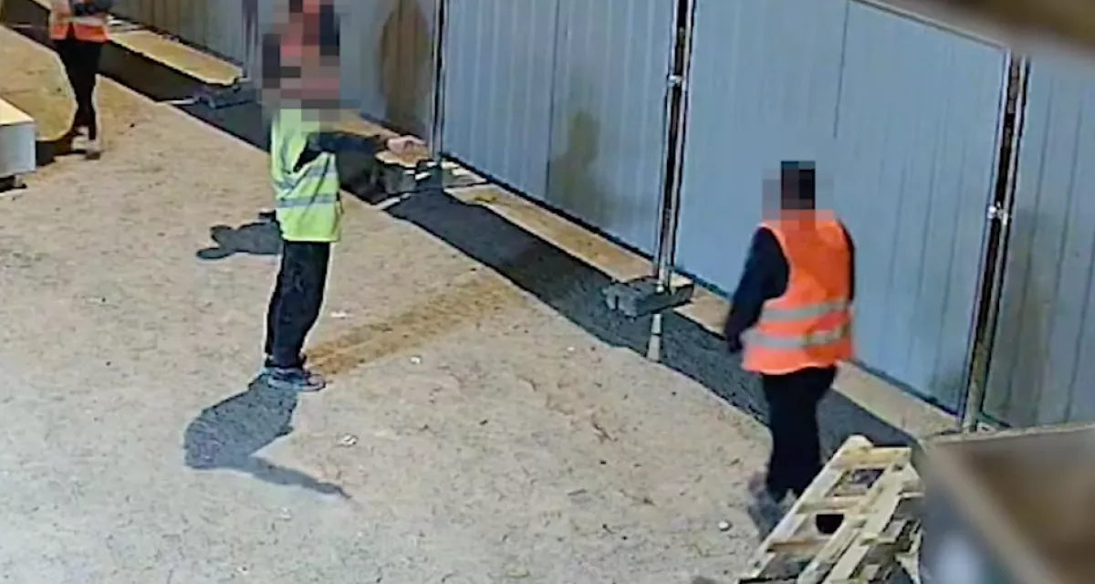 Rászólt a főnőke, hogy ne mobilozzon: amit a férfi ezután tett, azért 15 év börtönt is kaphat - Videó