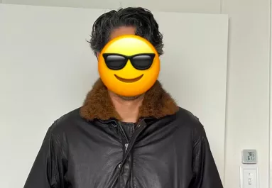 1300 forintért vett kabátot a turkálóban a srác: amikor belenézett, megállt a szíve - Fotók