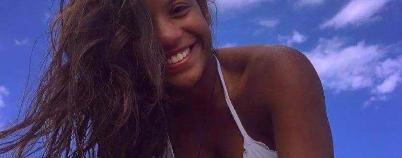 Borzalom! Egy vulkánba zuhant Juli: tragikus részletek a halálának okáról - Fotók