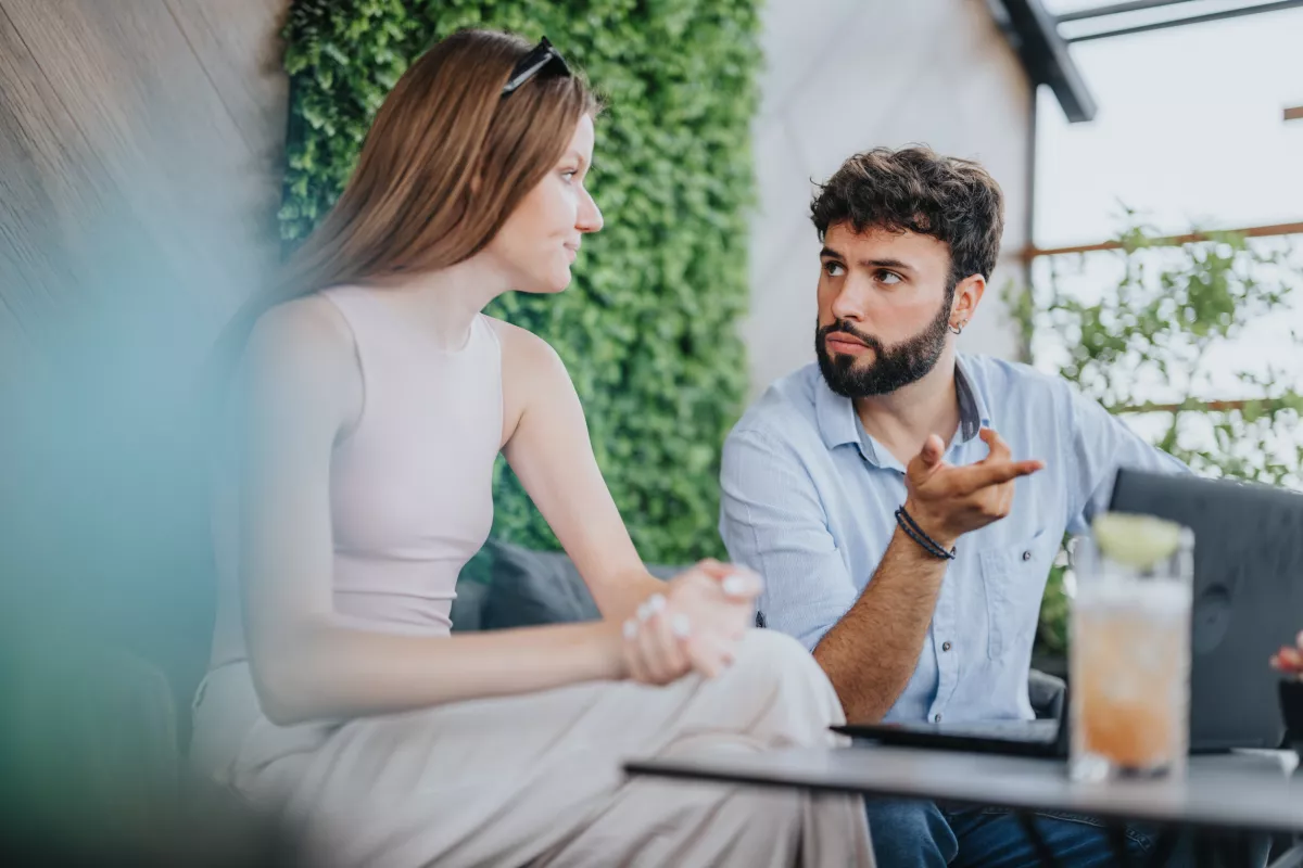 Ez a 6 biztos jel, hogy a másik rád vetíti ki az elégedetlenségét