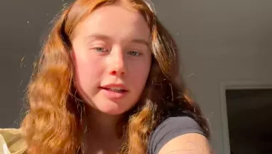 Pozitív lett a 20 éves lány terhességi tesztje: 17 órával később megszülte a fiát - Videók