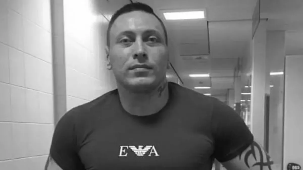 Borzalom: 6 nap után a városháza wc-jén találtak holtan egy férfit - Fotók