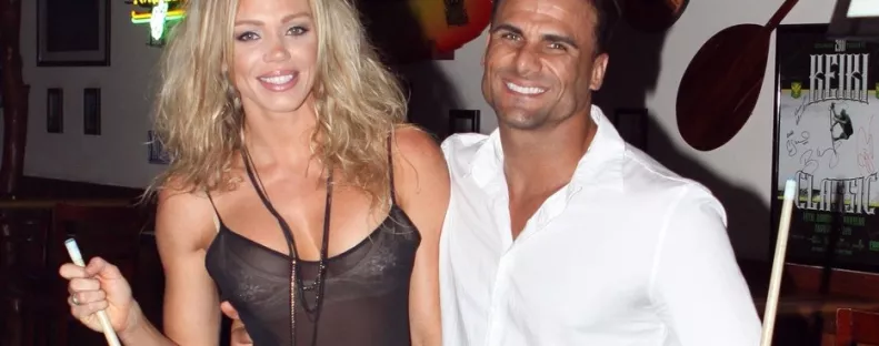 Foga nincs, a keze rohad: friss képenek a hajléktalanná lett szupermodell - Fotók