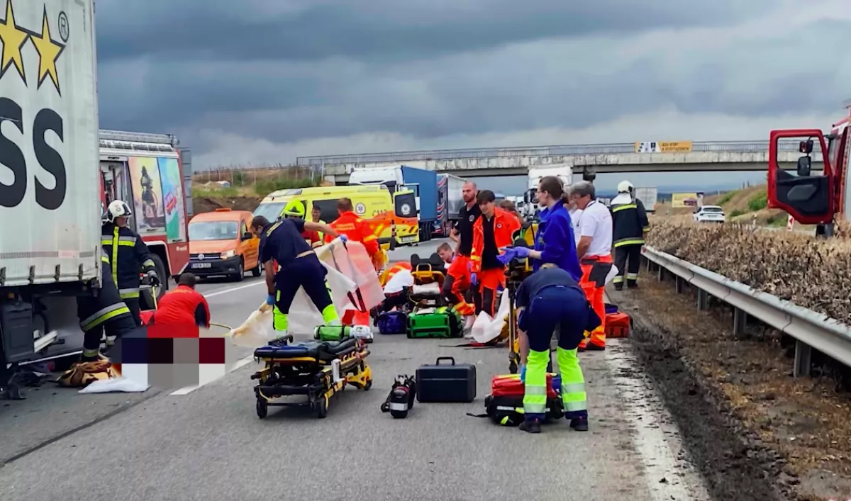 Megrázó videó a rendőrségtől: 3 felnőtt és egy kislány hunyt el - Videó