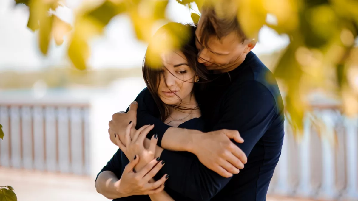 Ez a 4 biztos jele: a párod csak érdekből van veled