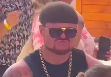 Itt az új Pumped Gabo: különös frizurája és a tánca őt is híressé teszi - Videó