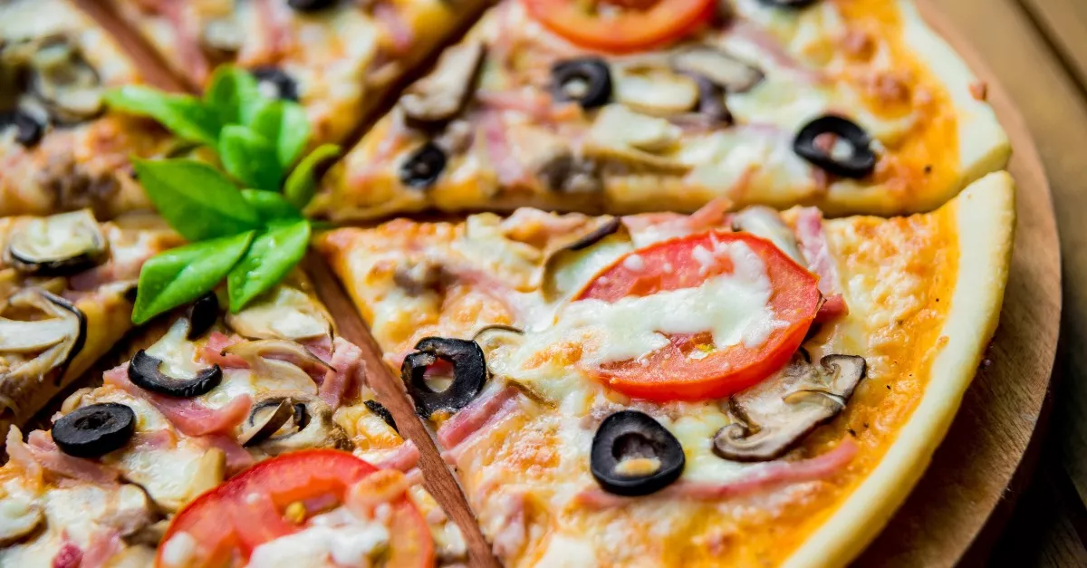 Pizzát rendelt a férfi: amikor meglátta a számlát, rögtön dühbe gurult - Fotó