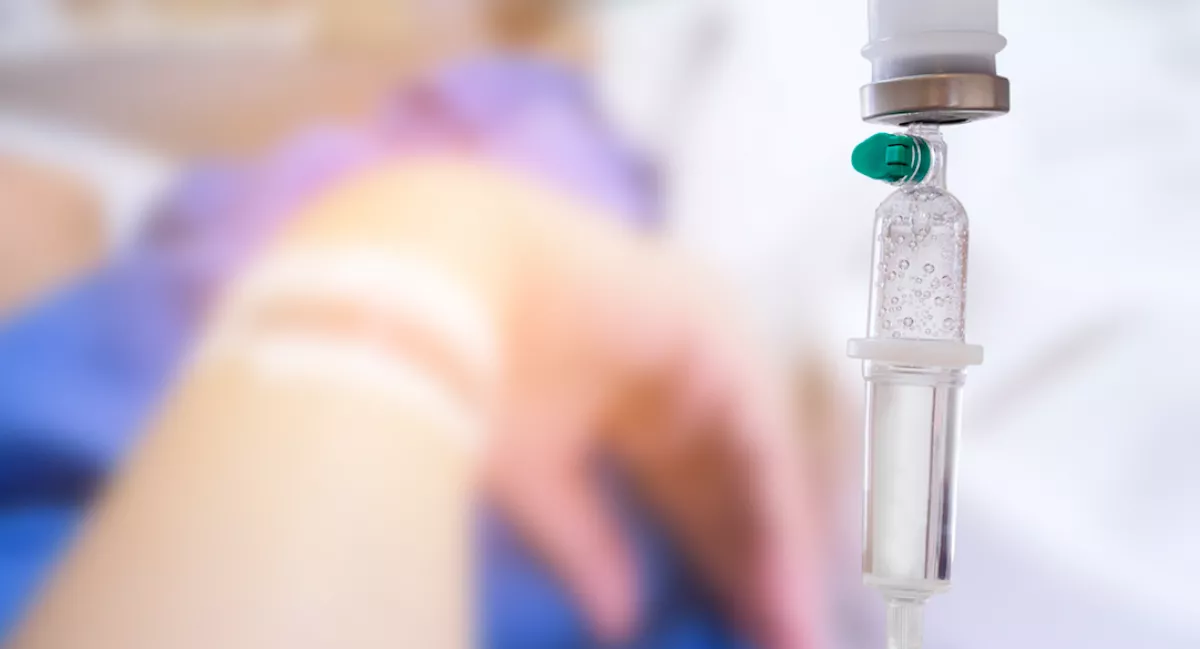 Kómába esik a fiatal lány: amikor fontos levelet kap, csoda történik - Fotók