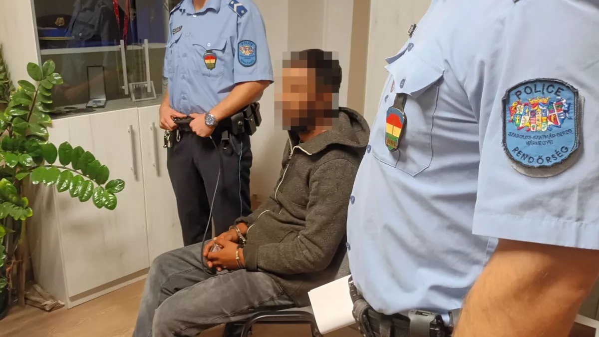 Szög ment a 12 éves Rebeka lábába: borzalmas, Dávid miért ölte meg ezután - Fotók