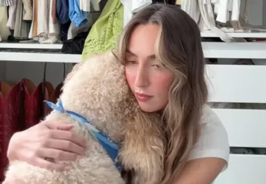 Azt hiszi a csaj, ölelésre vágyik a kutyája: gusztustalan, ami ezután töténik - Videó