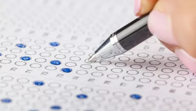 Erre a 3 kérdésre csak a 140-es IQ felettiek tudják a választ