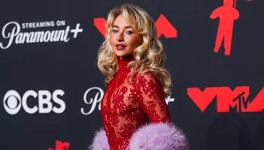 MTV VMA: meztelenruák és kivillanó keblek a gálán - Nekivetkőztek a sztárok - Fotók