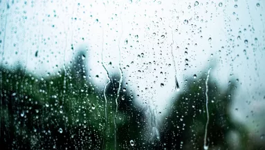 Csak óráink maradtak hátra: heves viharokkal, jéggel érkezik a hidegfront