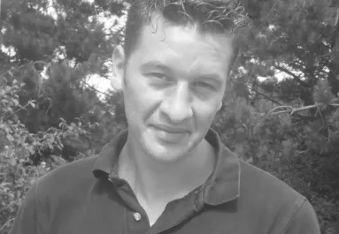 Egy KFC mosdójában találtak rá Benjamin holttestére: 30 óra után - Fotók