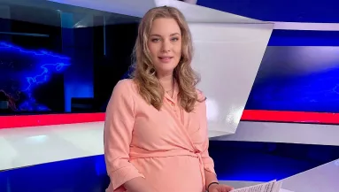 Váratlan bejelentés élő adásban: 12 év után távozik az ATV műsorvezetője