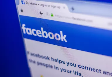 Facebook-posztja miatt ítéltek halálra egy családapát - Fotó