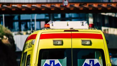 Prostival szexelt a mentőautóban a sofőr: aztán a dolgok igazán csúnyára fordultak