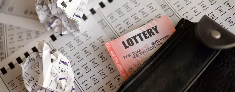 Rémálom lett a Adam lottónyereményéből: balszerencse követte a szerencsét - Fotók