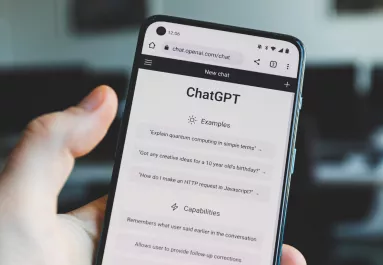 Feltett egy kérdést a ChatGPT-nek a tizenéves srác: nem sokkal később letartóztatta a rendőrség