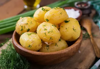 Ezért ne melegítsd soha a burgonyát a mikrohullámú sütőben