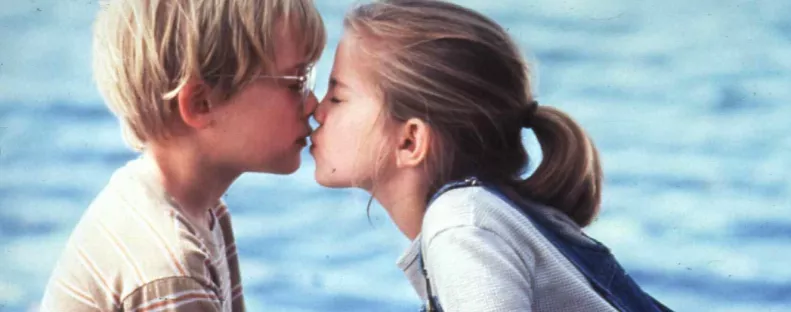 A My Girl cuki kislánya volt: 44 évesen kevesen ismernék fel - Fotók