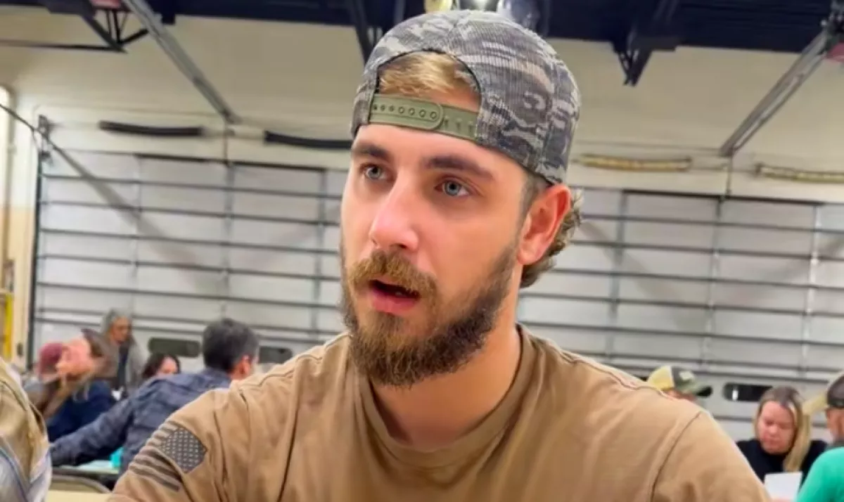 Sokkolta a srácot, amikor az anyja elmondta, ki után kapta a nevét - Videó