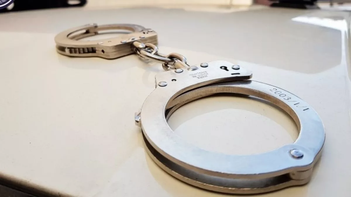 Ellopták a mobilját a vonaton - mondta a 21 éves lány a zsaruknak: ami ezután kiderült, amiatt megüti a bokáját