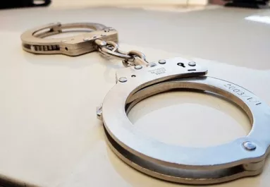 Ellopták a mobilját a vonaton - mondta a 21 éves lány a zsaruknak: ami ezután kiderült, amiatt megüti a bokáját