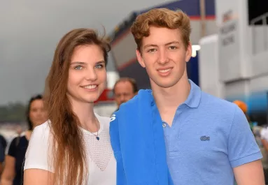 "Igent mondott" - Eljegyezte magyar szerelmét Schumacher fia - Fotók