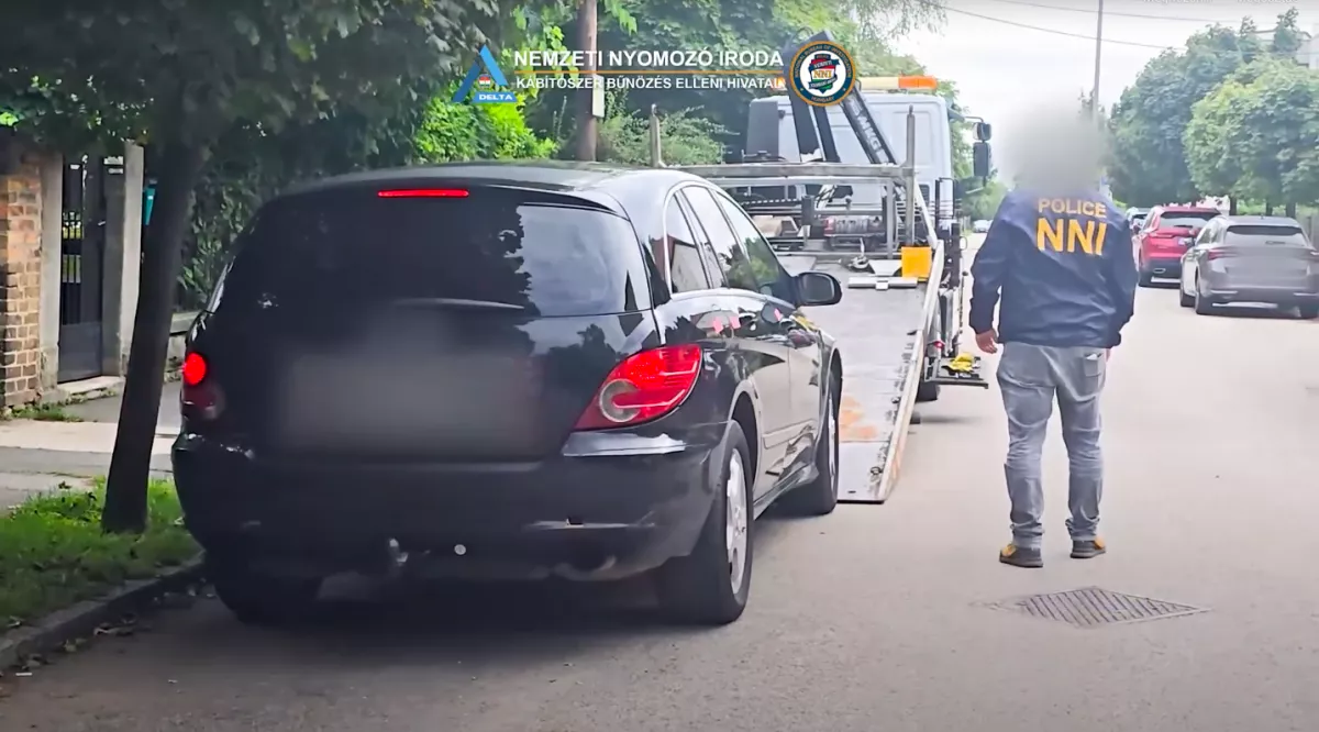 Ugrott a luxusverda, de: amit a győri férfi garázsában találtak a zsaruk, amiatt is eljárás folyik - Fotók
