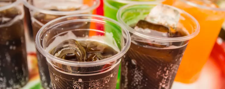 Naponta iszol cukros üdítőt? Drámai következményei vannak a szervezetedre nézve