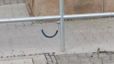 Rejtélyes kábelt fedeztek fel egy vasútállomáson - Miről is van szó? - Fotó