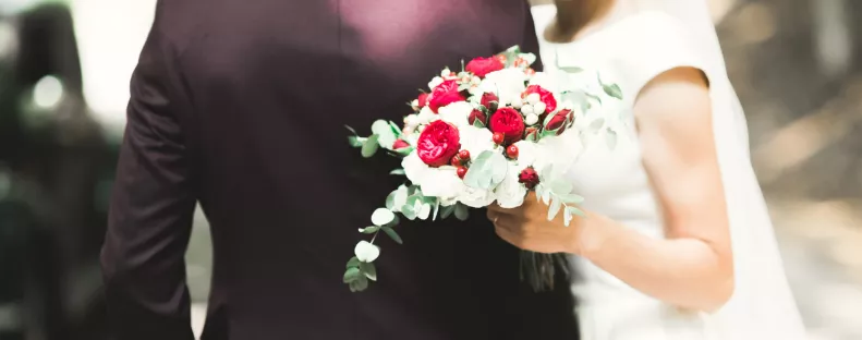 Sokkot kapott a vőlegény, mikor menyasszonya elárulta neki a családja nászéjszakai tradícióját