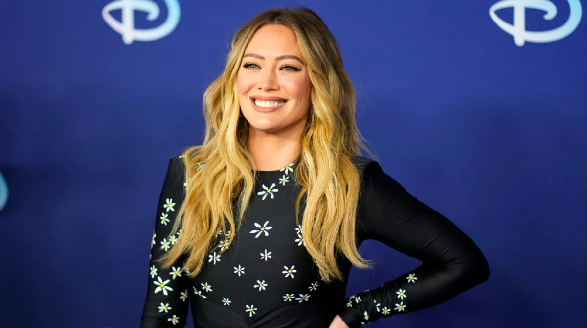 Ultrafeszes arccal bukkant fel a magyarok kedvenc színésznője - Fotók