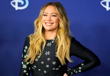 Ultrafeszes arccal bukkant fel a magyarok kedvenc színésznője - Fotók