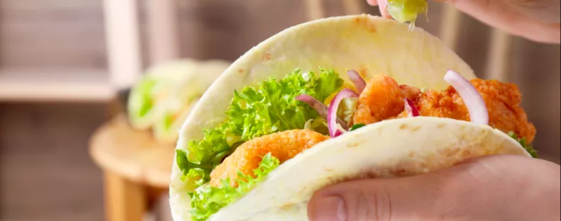 Beleharapott a tacoba a politikus, aztán rögtön tudta, nagy a baj - Fotó