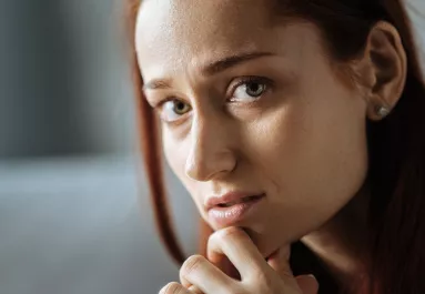 Ezt a 3 mondatot csak a boldogtalan emberek használják – és észre sem veszik