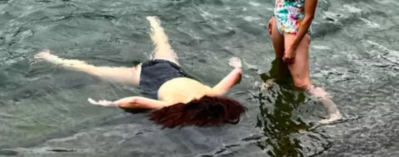 Ez a halott édesanya az Instagram legbizarrabb sztárja - Fotók