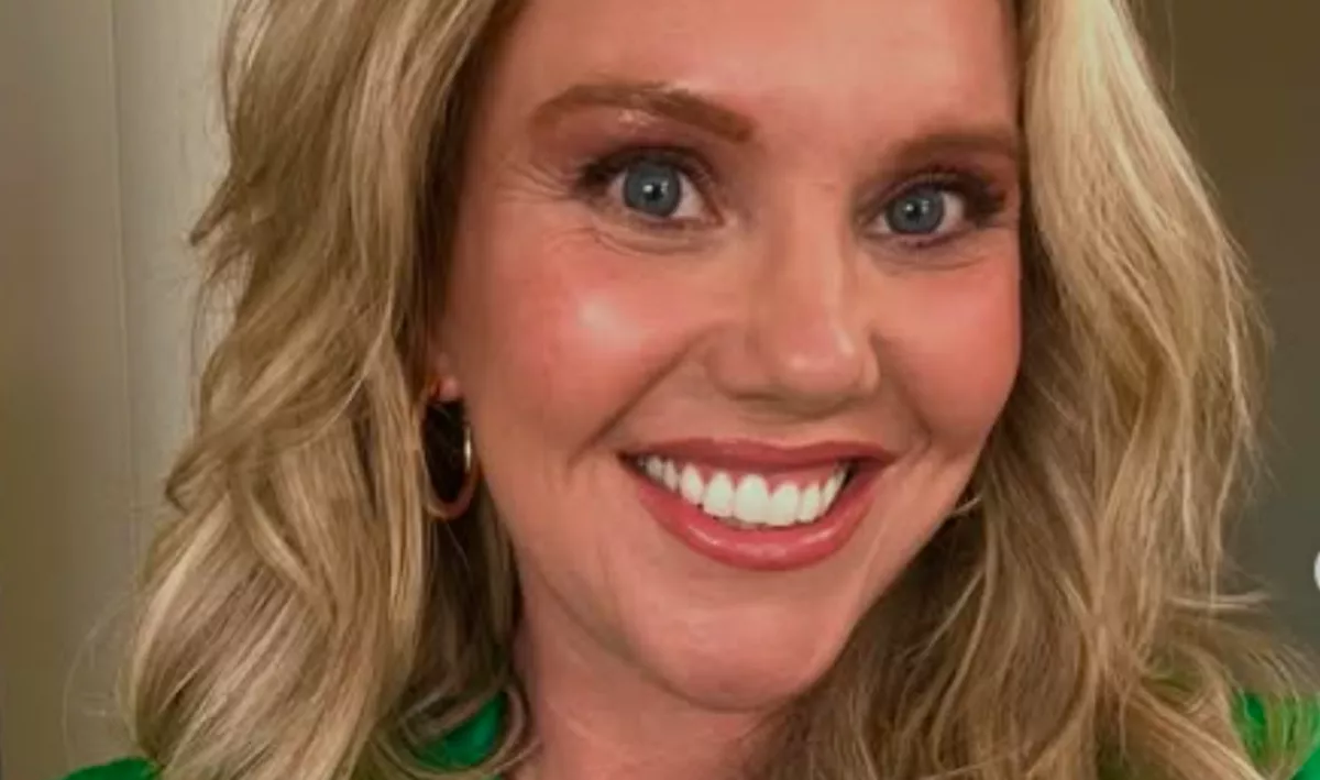 Képeken a szörnyű valóság: így néz ki az arcplasztikai után a 45 éves nő - Videó