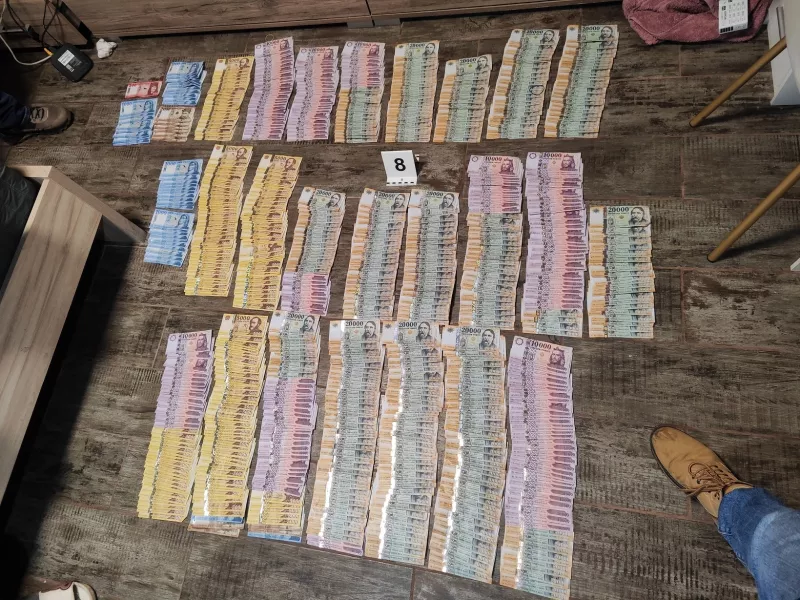 drog, bűnügy, krimi, arany, autó, BMW, 